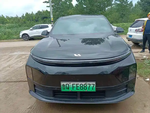 Li Auto L6 2024