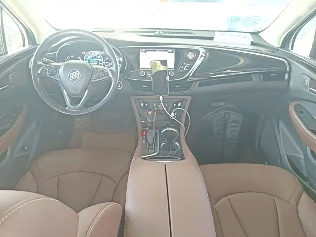 Buick Envision Plus 2018 — фото 10