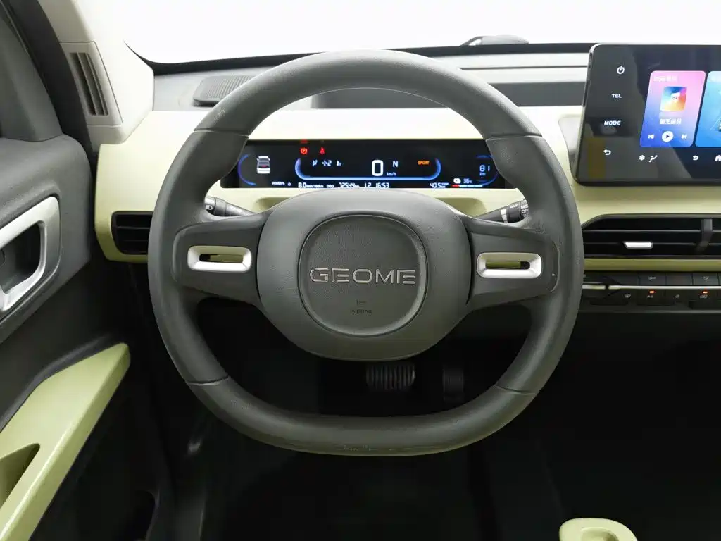 Geely Galaxy Panda 2023 — фото 11