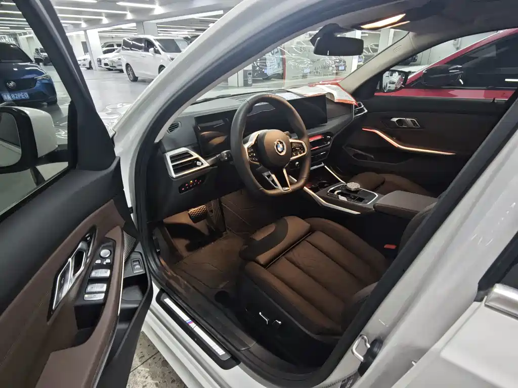 BMW 3 Series 2024