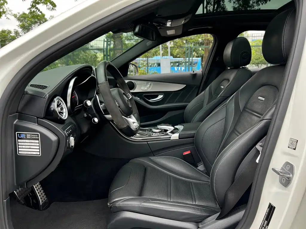 Mercedes-Benz C-Class AMG 2019 — фото 10