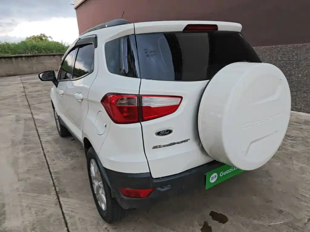 Ford EcoSport 2017 — фото 5