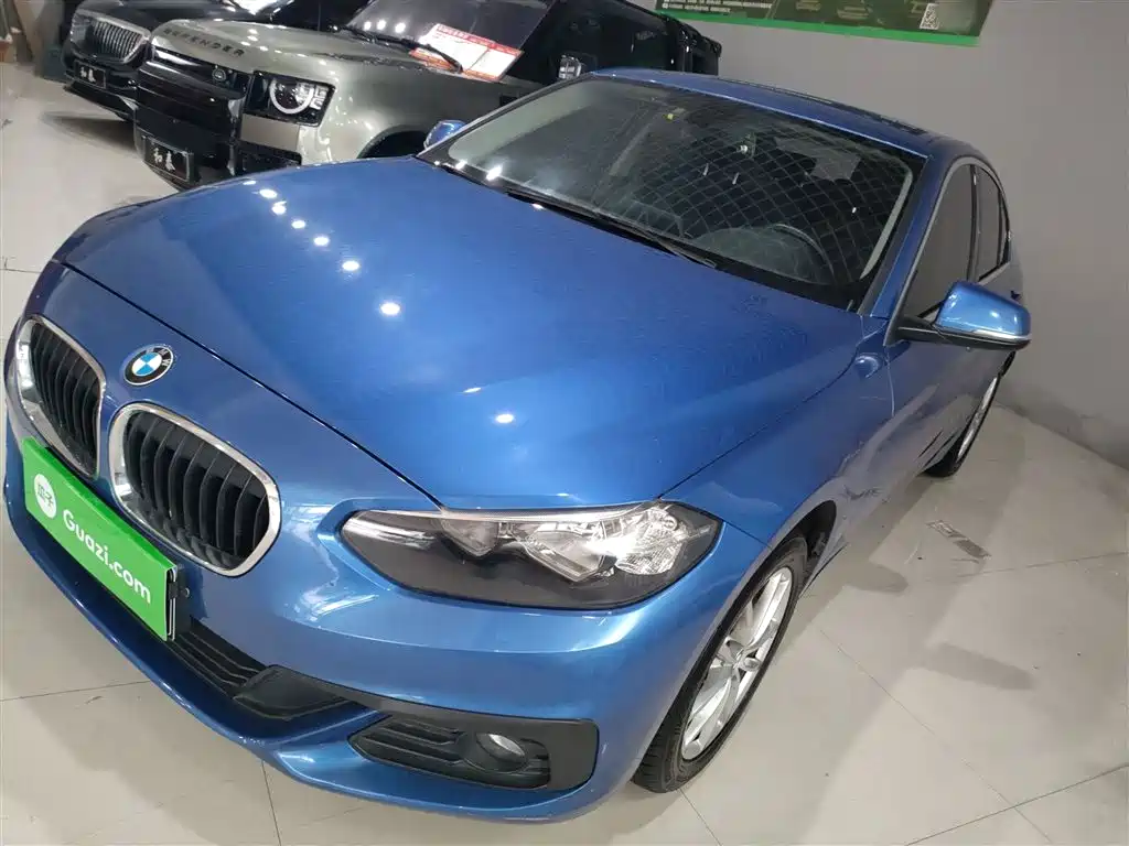 BMW 1 Series 2018 — фото 1