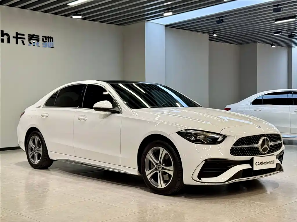 Mercedes-Benz C-Class 2022 — фото 2