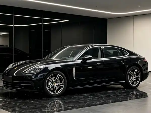 Porsche Panamera 2020