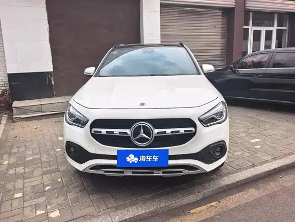 Mercedes-Benz GLA 2022