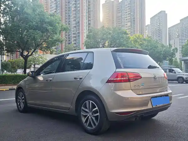 Volkswagen Golf 2016