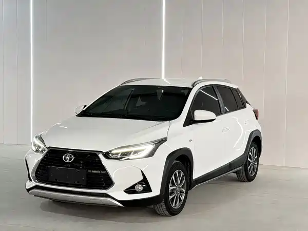 Toyota Yaris L 2022