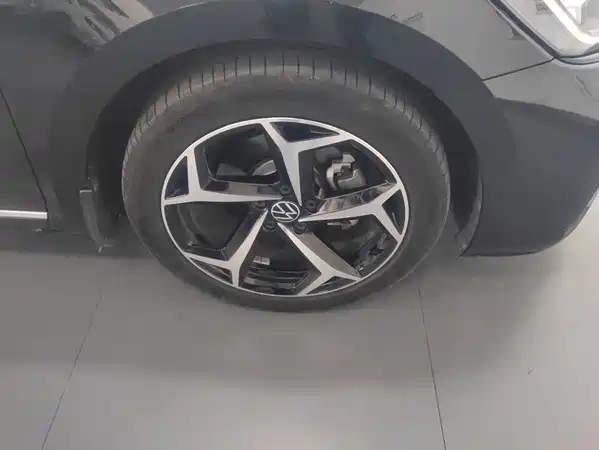 Volkswagen Passat 2024