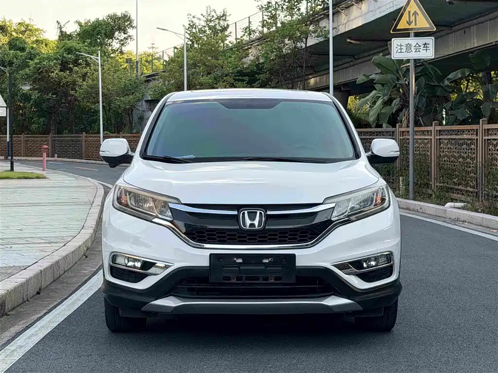 Honda CR-V 2017 — фото 1