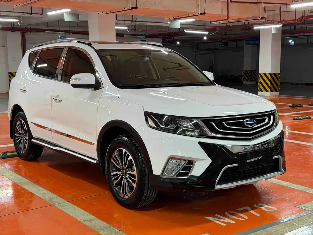 Geely Vision X6 2017 — фото 3