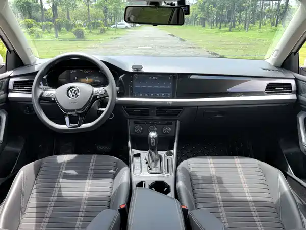 Volkswagen Lavida 2022