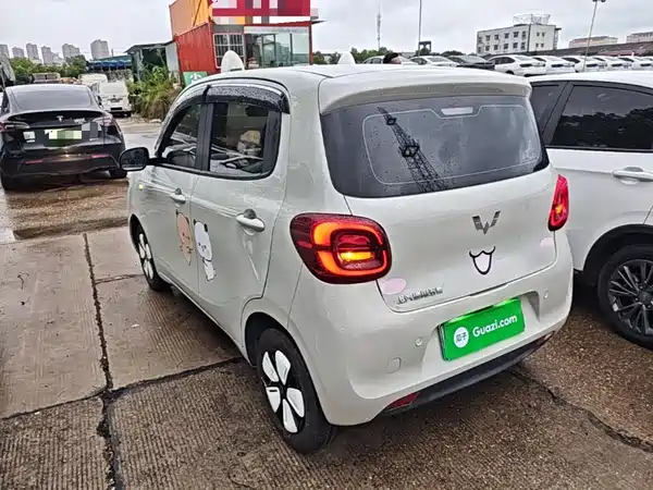 Wuling Hongguang MINIEV 2025