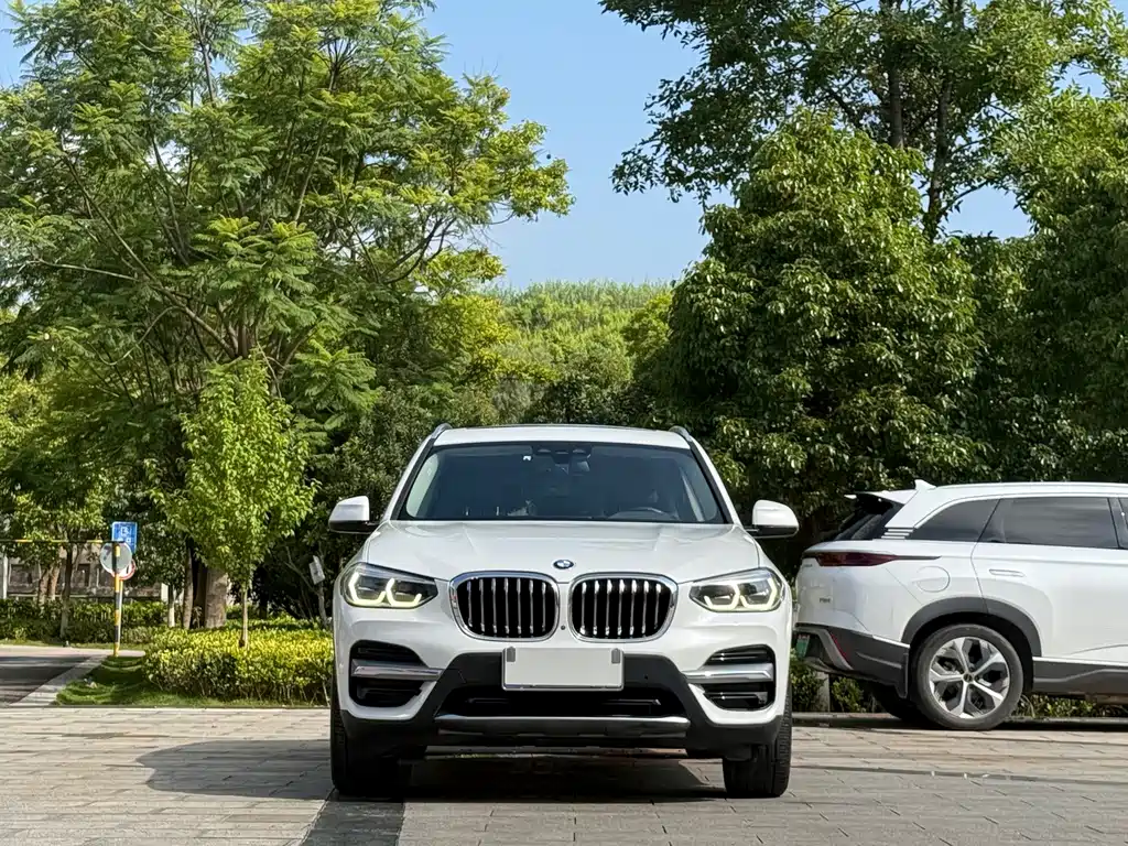 BMW X3 2020 — фото 2
