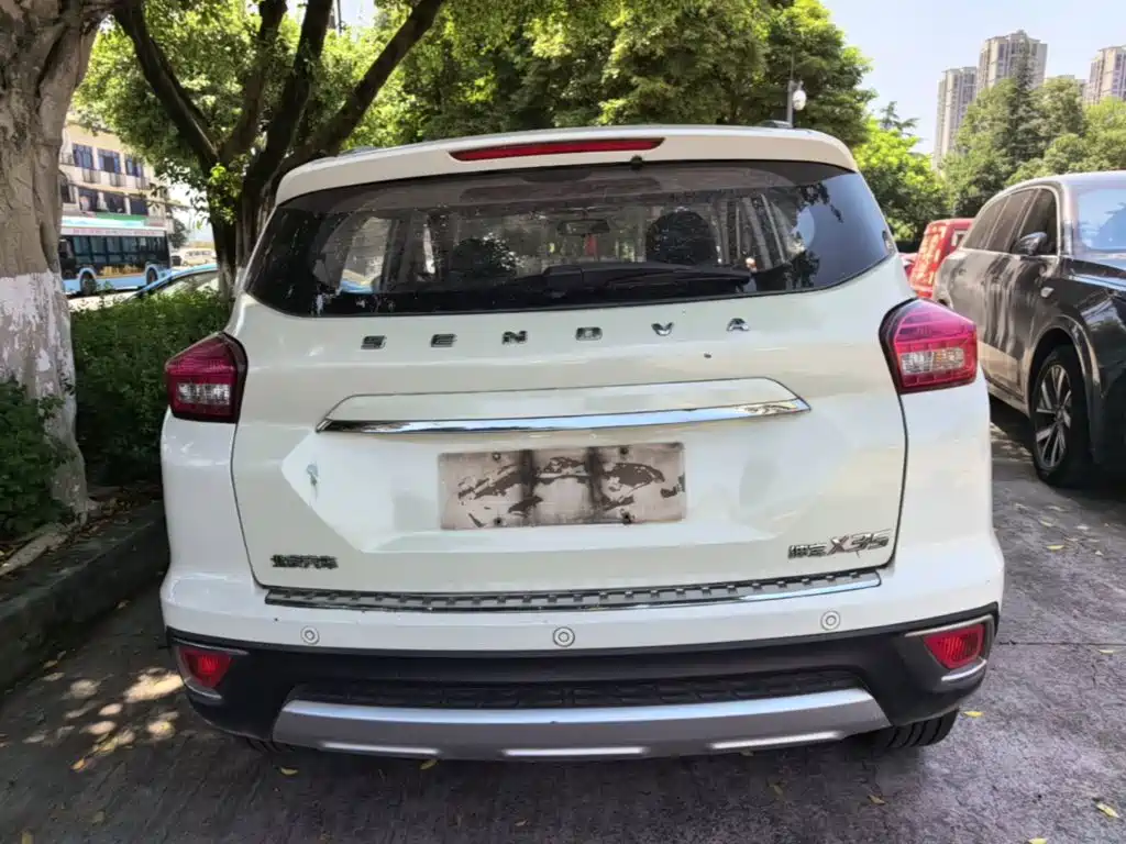 BAIC Shenbao X35 2016 — фото 6