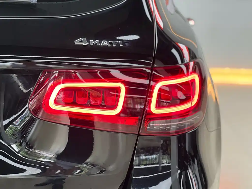 Mercedes-Benz GLC 2021 — фото 18
