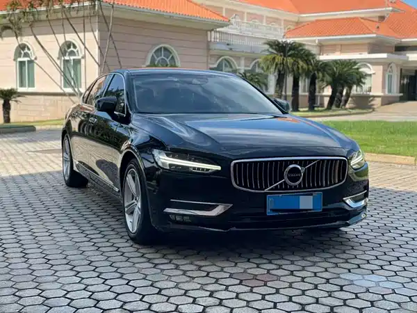 Volvo S90 2017