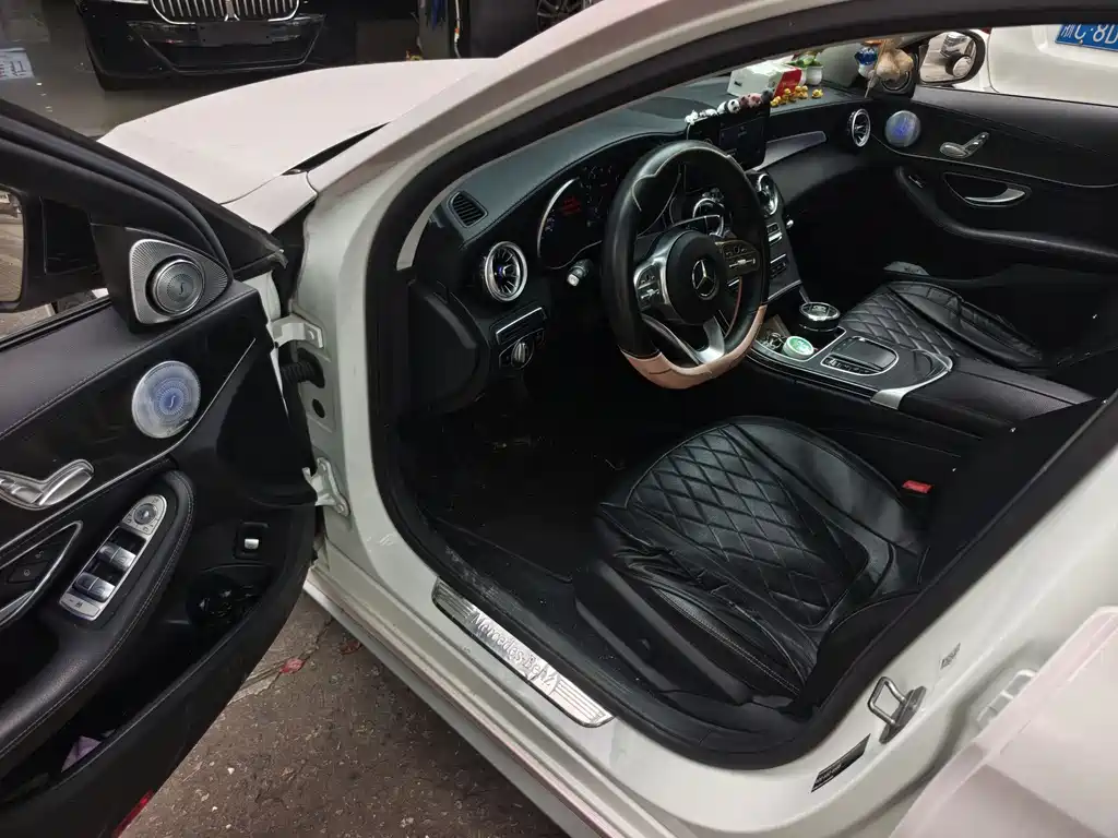 Mercedes-Benz C-Class 2019 — фото 3