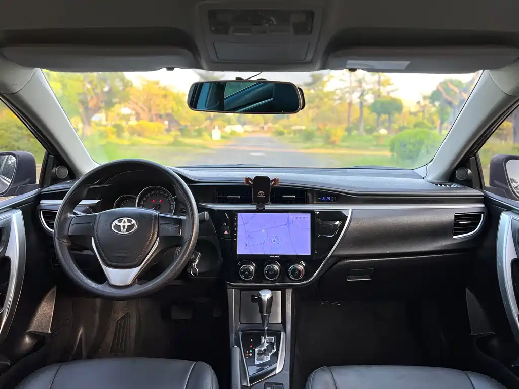 Toyota Corolla 2016 — фото 11