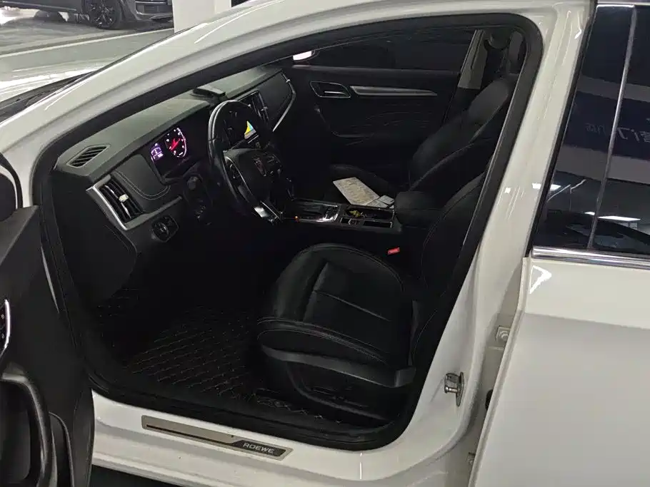Roewe i6 Classic 2019 — фото 9