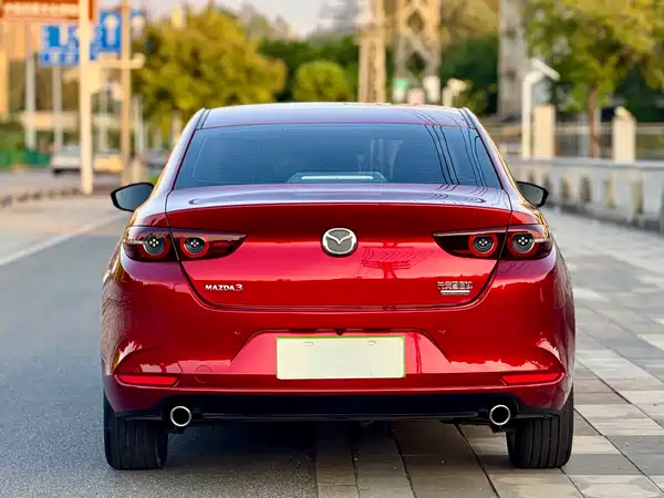 Mazda 3 Axela 2023