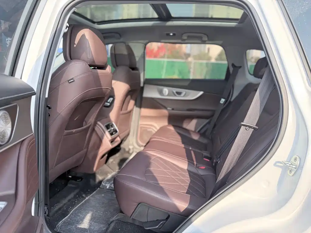 Chery Tiggo 8 PRO 2023 — фото 11