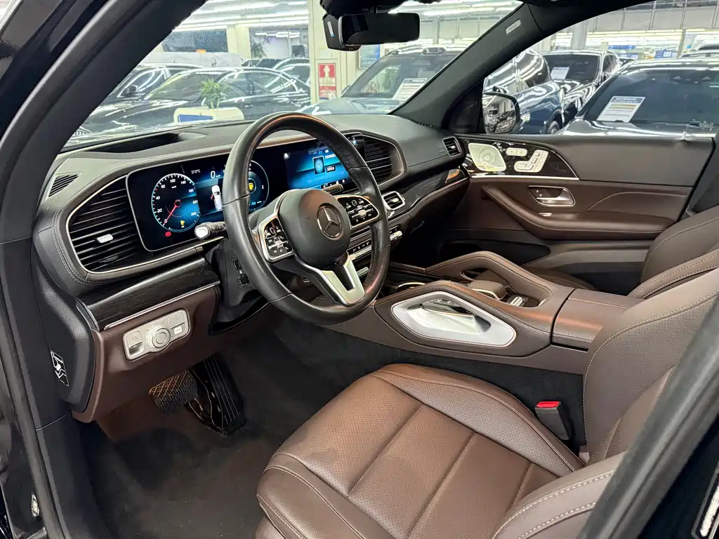Mercedes-Benz GLS 2022 — фото 4