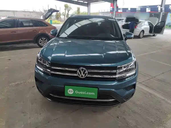 Volkswagen Tharu 2019
