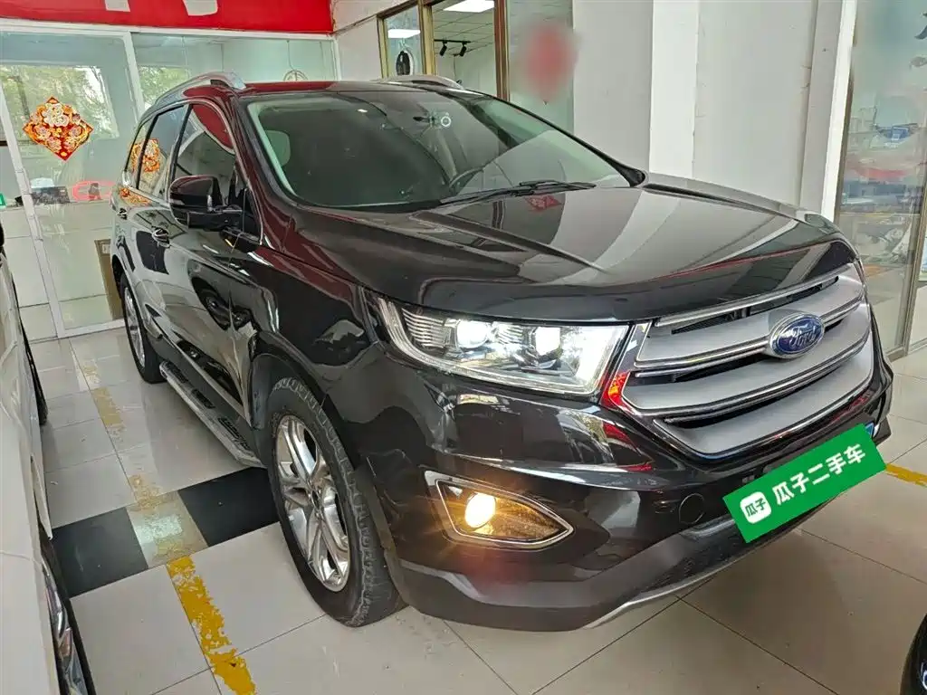 Ford Edge 2016 — фото 22