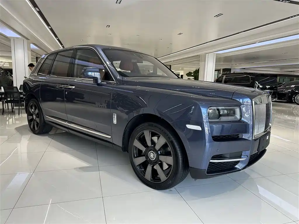 Rolls-Royce Cullinan 2023 — фото 3