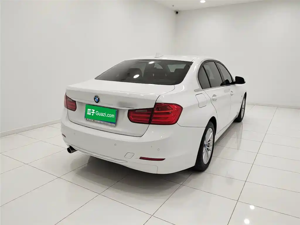 BMW 3 Series 2015 — фото 7