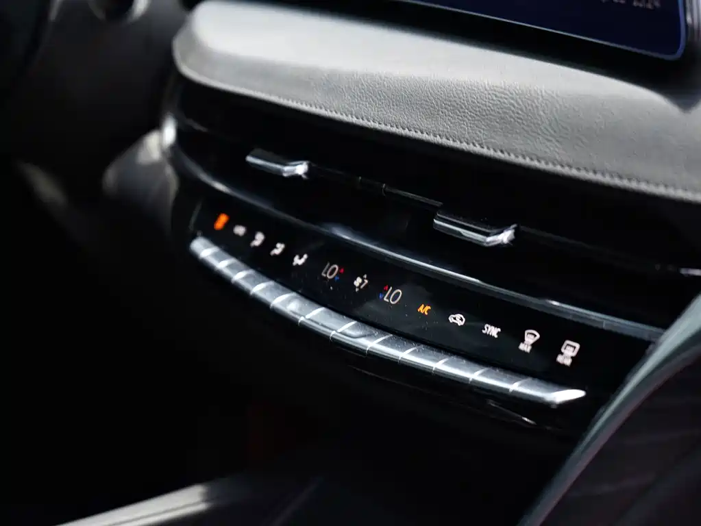 Cadillac CT6 2024 — фото 13