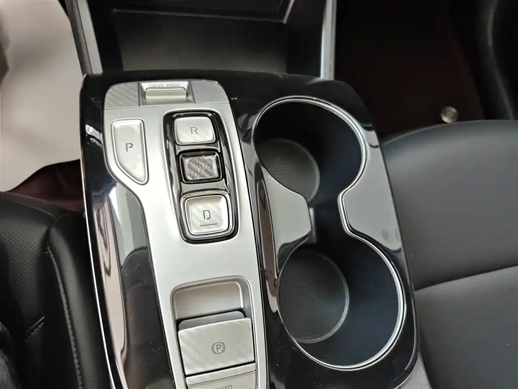 Hyundai Tucson 2024 — фото 9