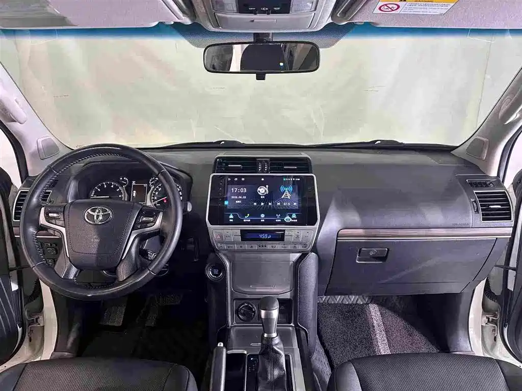Toyota Prado 2019 — фото 12
