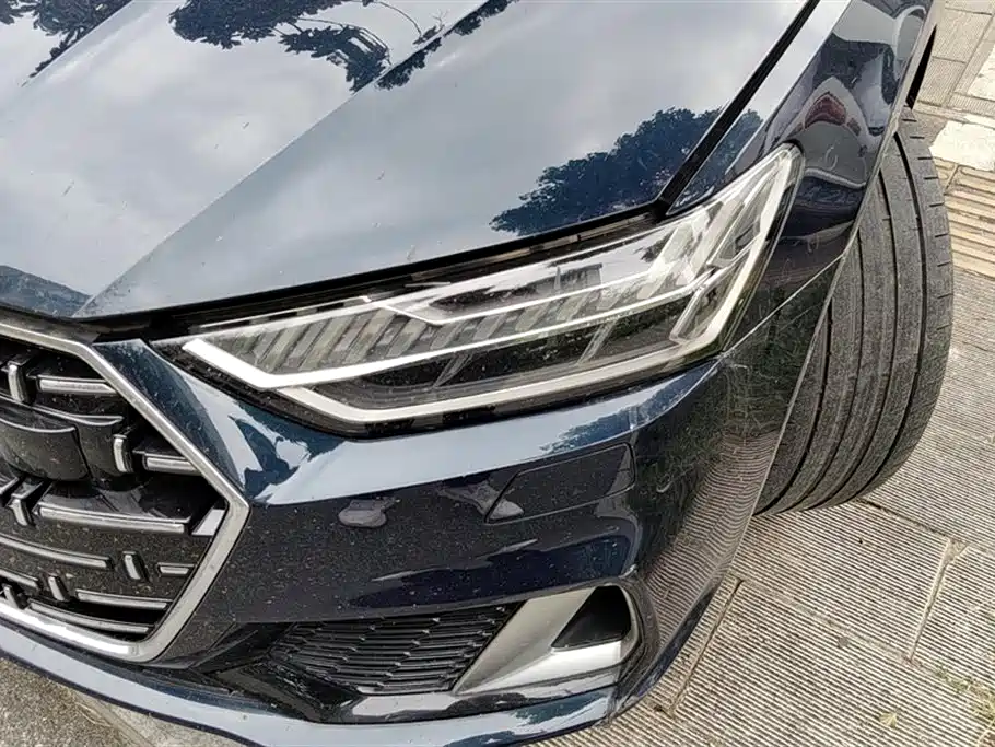Audi A7L 2024