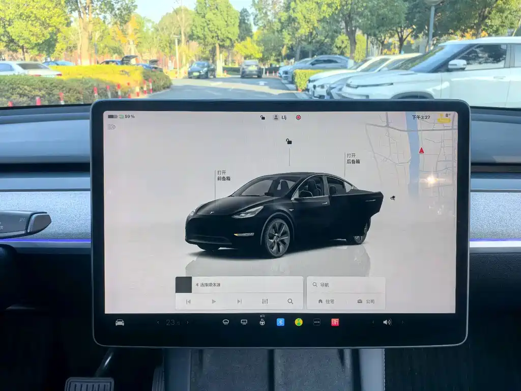 Tesla Model Y 2023 — фото 9