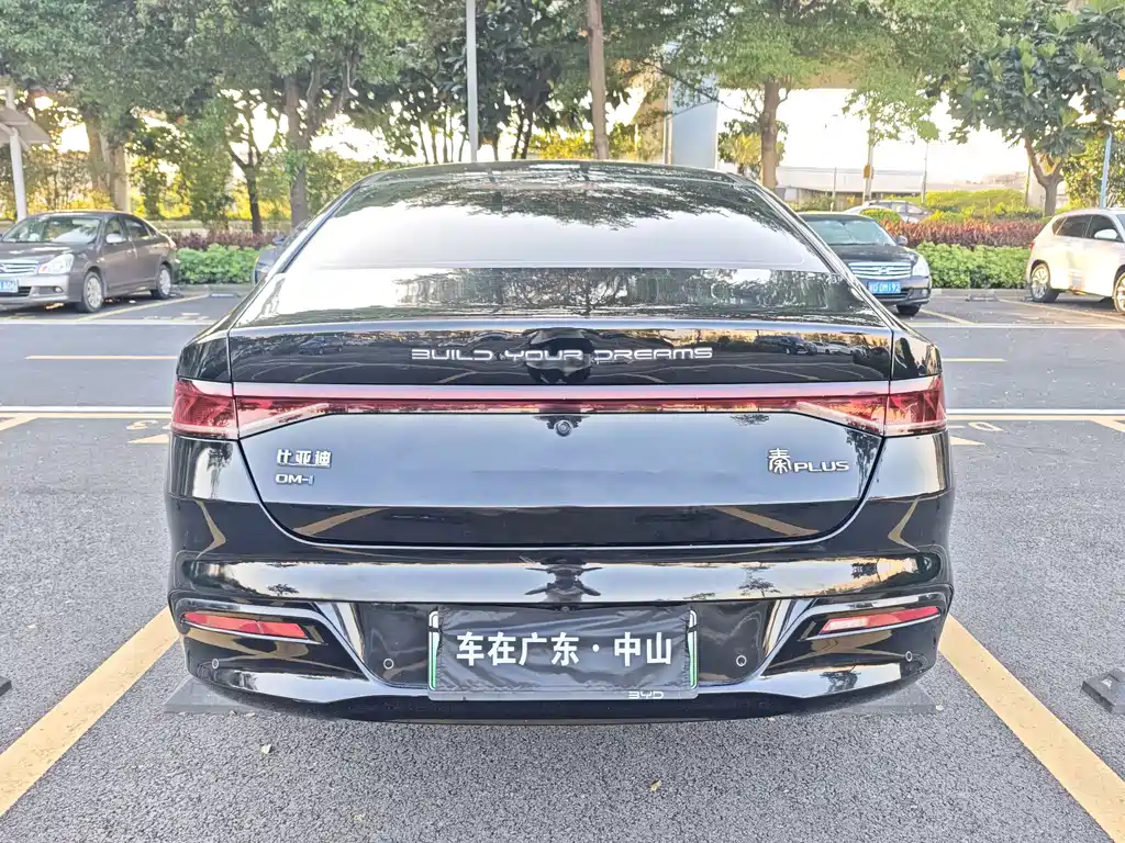BYD Qin PLUS 2022 — фото 26
