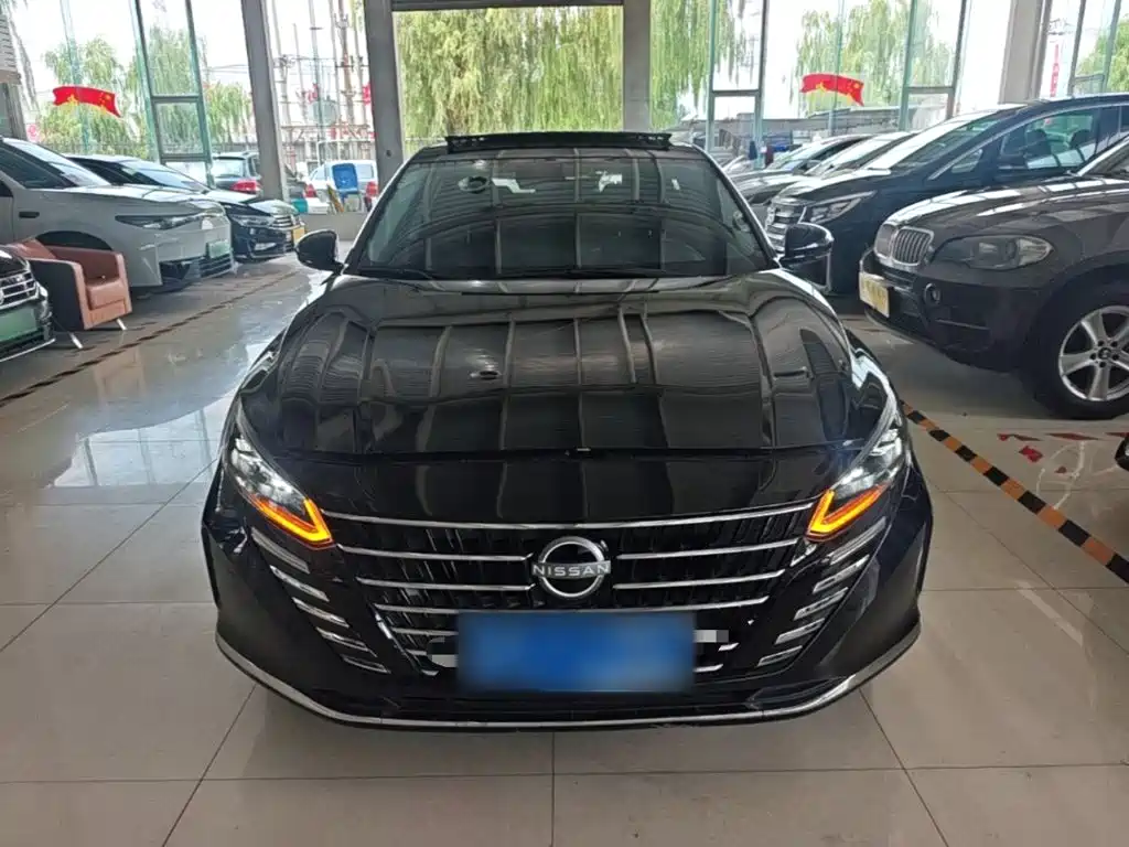 Nissan Teana 2024