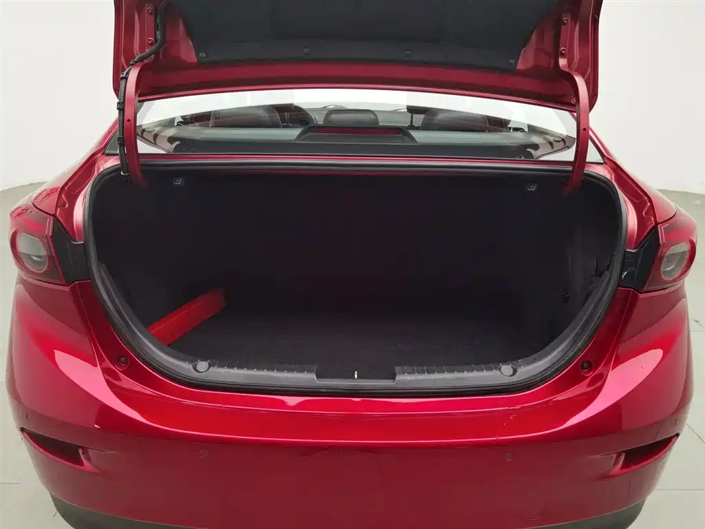 Mazda 3 Angkesela 2017 — фото 16
