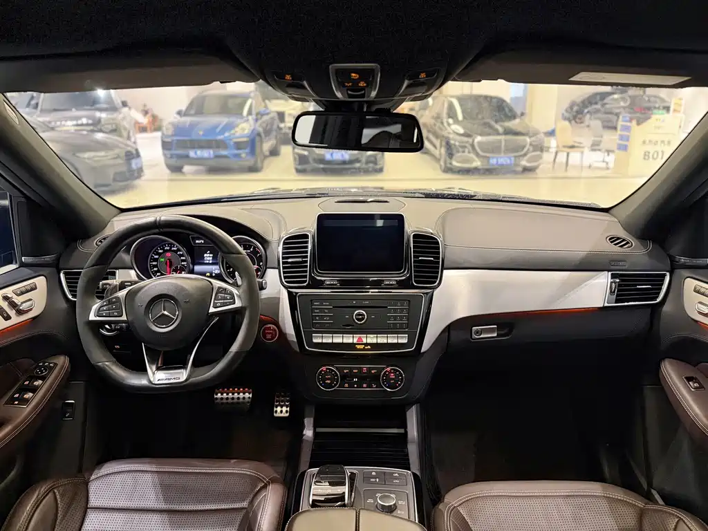 Mercedes-Benz GLE 2016 — фото 16
