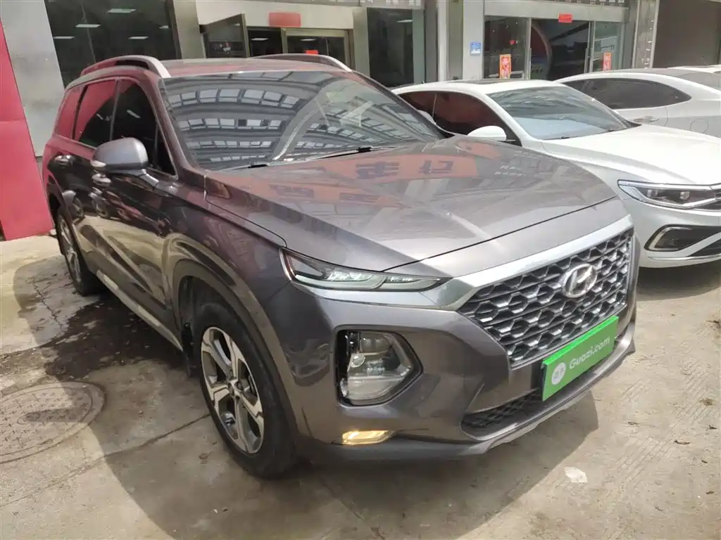Hyundai Santa Fe 2020 — фото 22