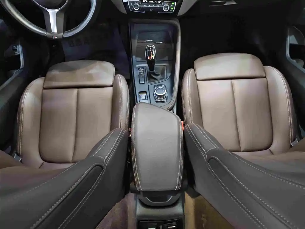 BMW X1 2022 — фото 13