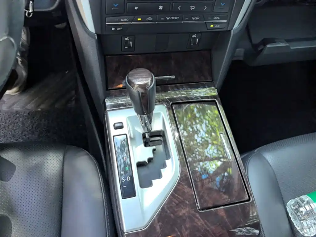 Toyota Camry 2016 — фото 14