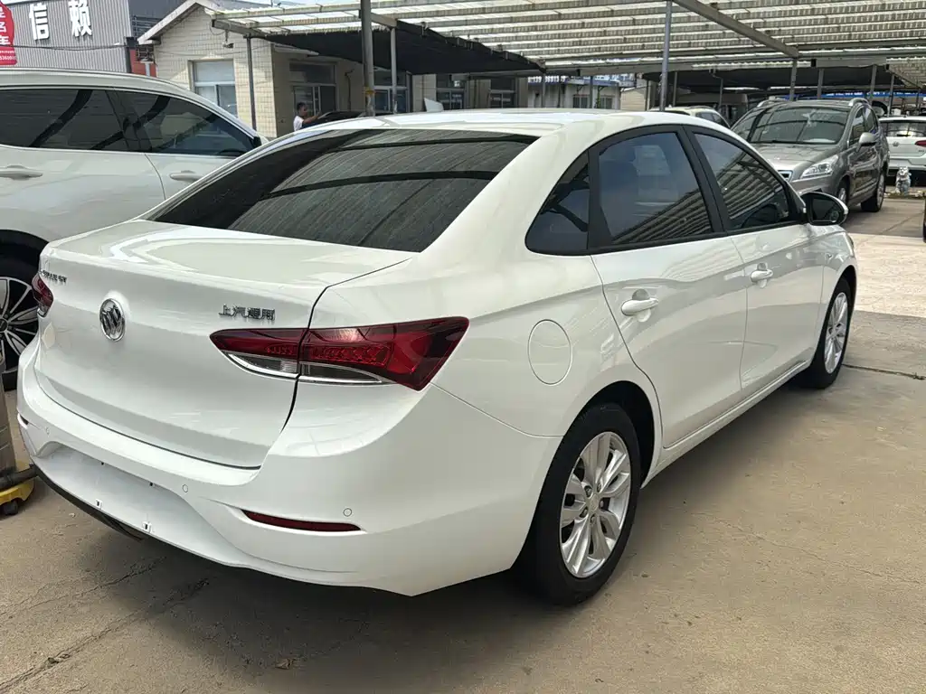 Buick Excelle 2021