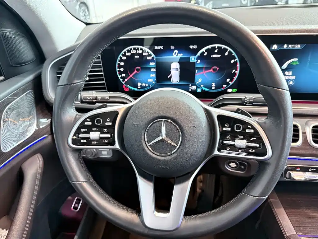 Mercedes-Benz GLE 2021 — фото 15
