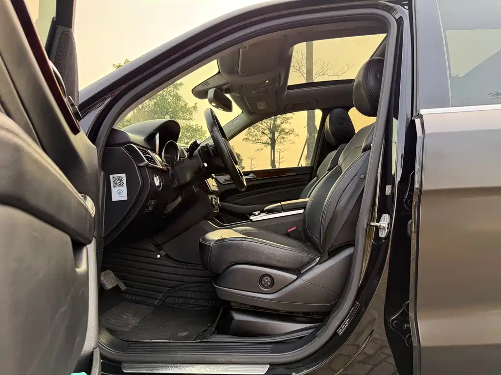 Mercedes-Benz M-Class 2015 — фото 7