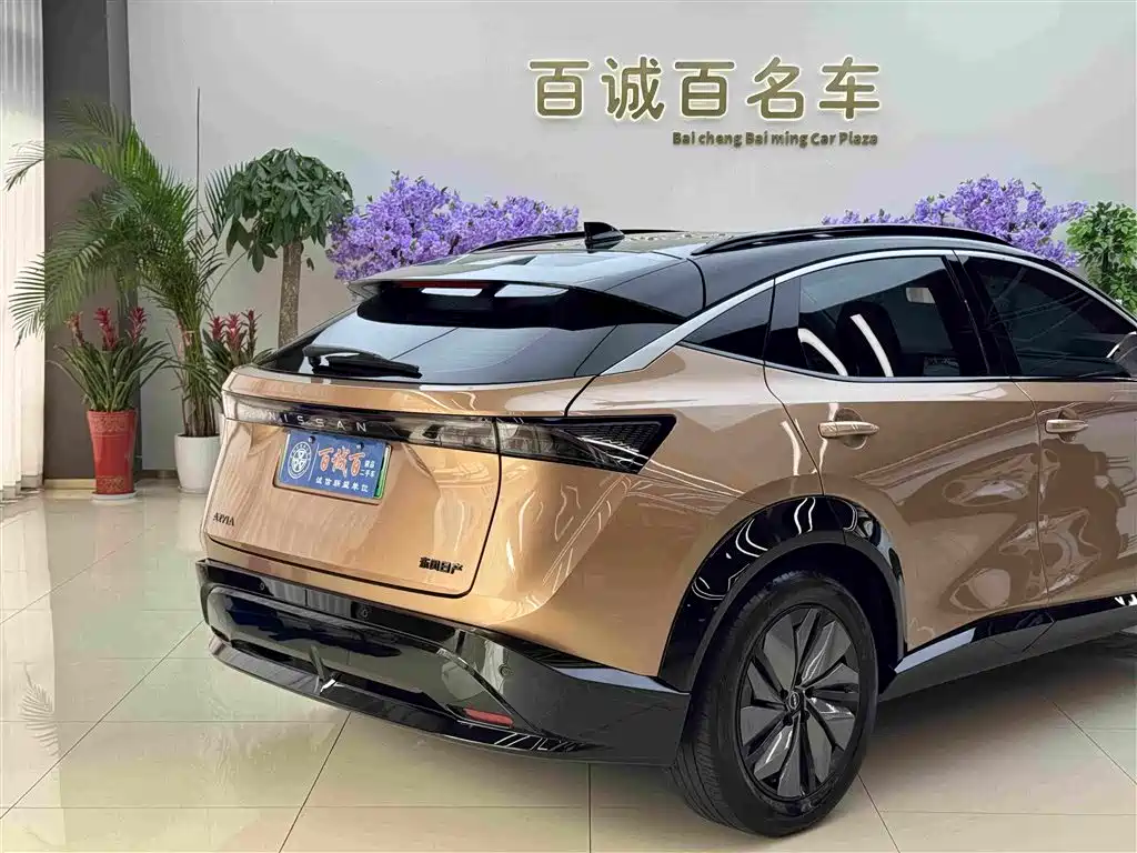 Nissan ARIYA 2024