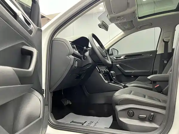 Volkswagen T-Roc 2022