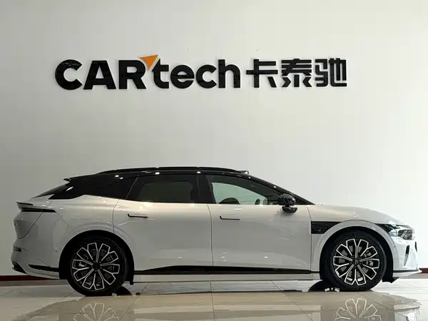 Zeekr 007GT 2025