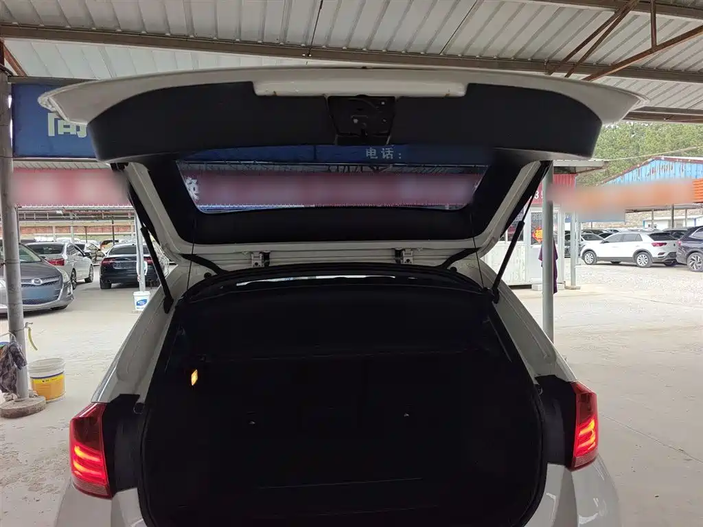 BMW X1 2015 — фото 19